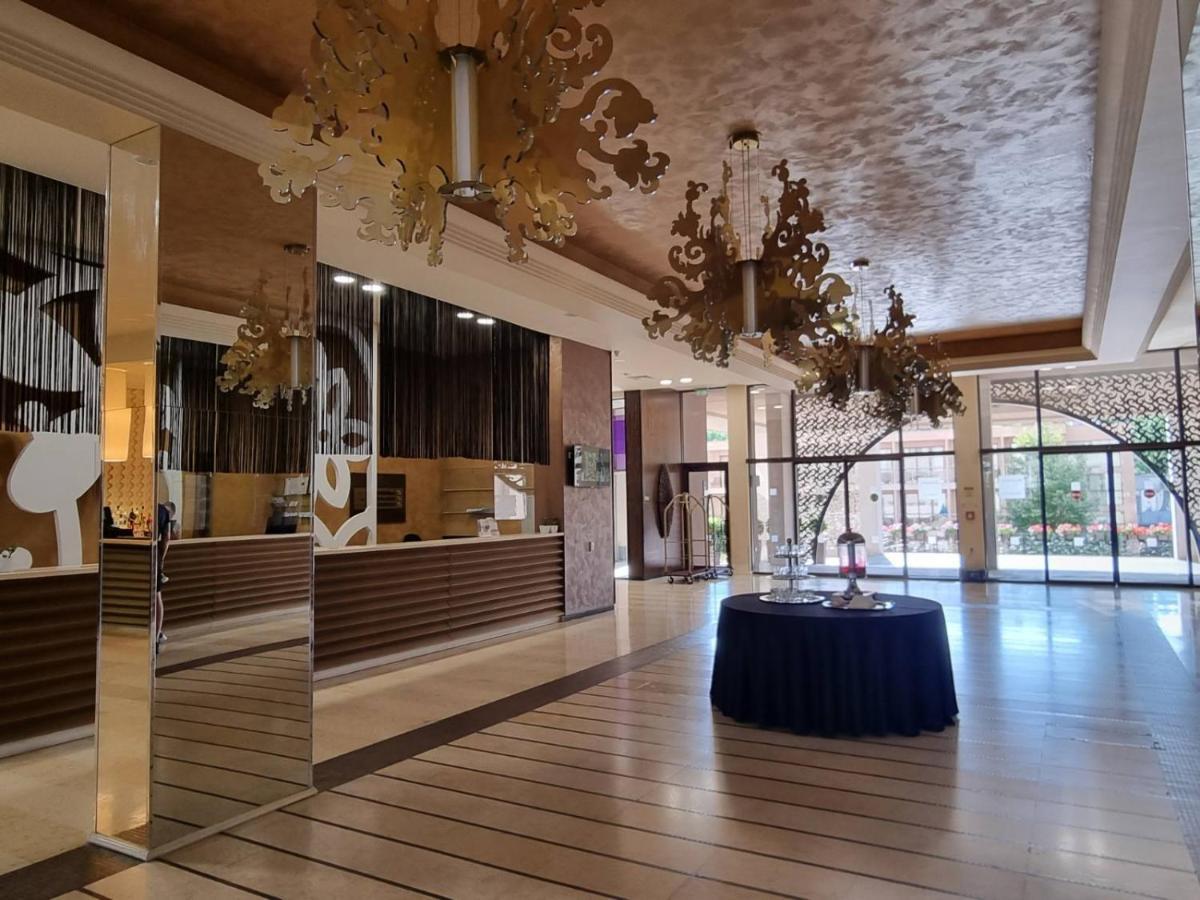 Royal Beach Apartment Barcello G Napospart Kültér fotó